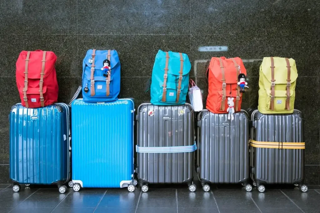 Gepackte Koffer für den Urlaub